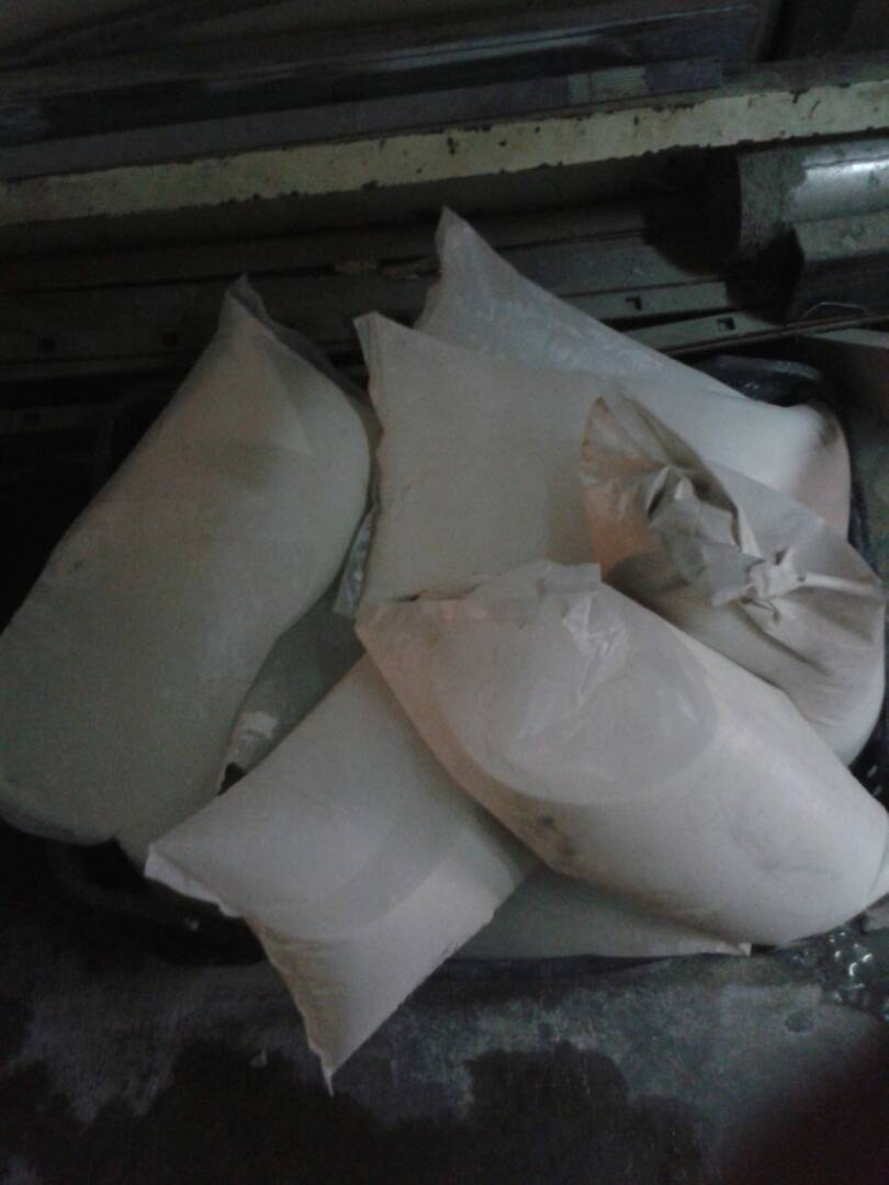 febmaldo's tweet photo. Distribuidora Febmaldo te tiene #PegoCeramipegoGris #PegoCeramipegoBlanco también disponible #BolsasDeCalLiquida #PegoBlanco #PegroGris #Cal https://t.co/1Oq1lTEX95