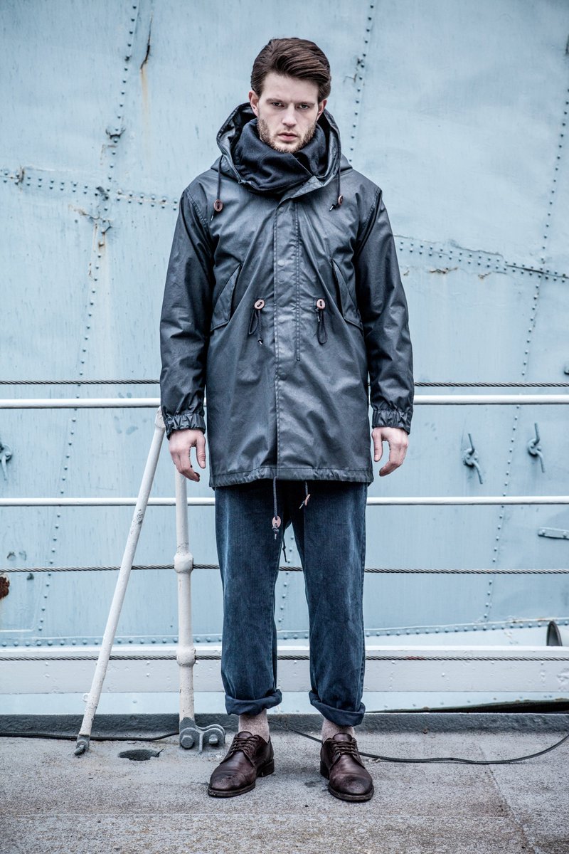 realmandempire's tweet photo. #TBT Military Sniper Parka in coated 100% cotton twill. Infantry Pants in herringbone weave cotton #vintage #archive #originalspec #menswear https://t.co/fNtlgBX1hQ