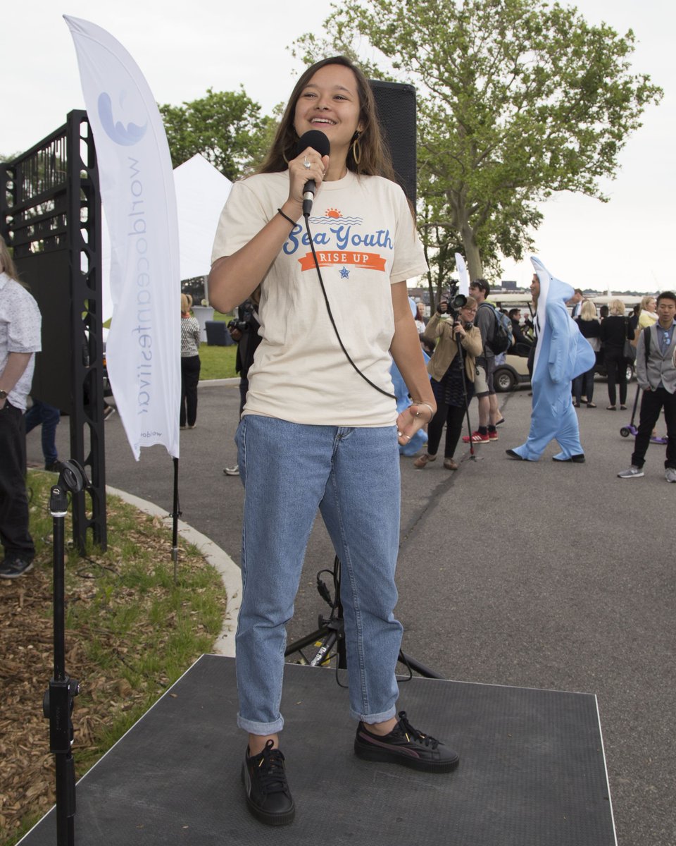 What an inspiring group of youth that came to the World Ocean Festival! #saveourocean facebook.com/worldoceanfest…