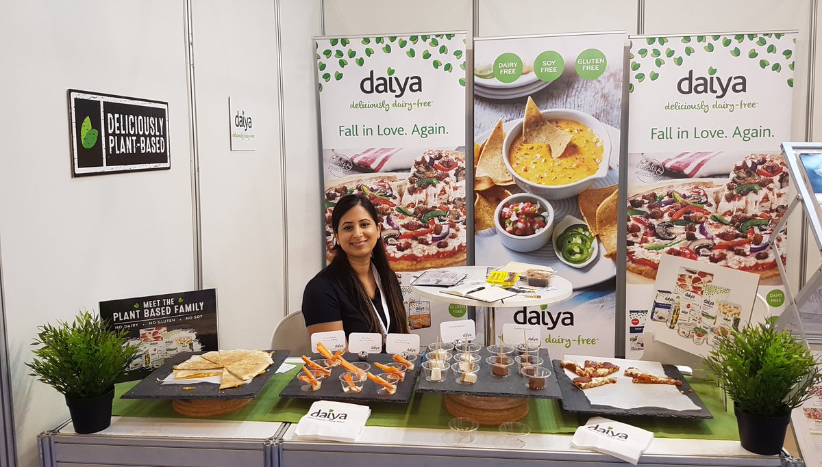 Another Canadian company @FreeFromFood17 @daiyafoods <a href="/BCTradeInvest/">BC Trade+Investment</a> <a href="/santosdiazr2/">Richie Santosdiaz</a> #FFF17 Best #dairyfree products I've tried! <a href="/EmbCanEspana/">Canadá en España y Andorra</a>