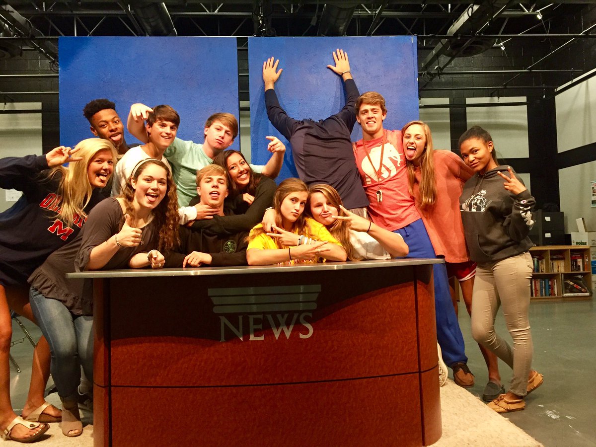 Thank you for all your support watching Raider TV this year!!! Have a great summer💙 Peace out raiders😻🎉🤑🌞🌊👙2️⃣0️⃣1️⃣7️⃣