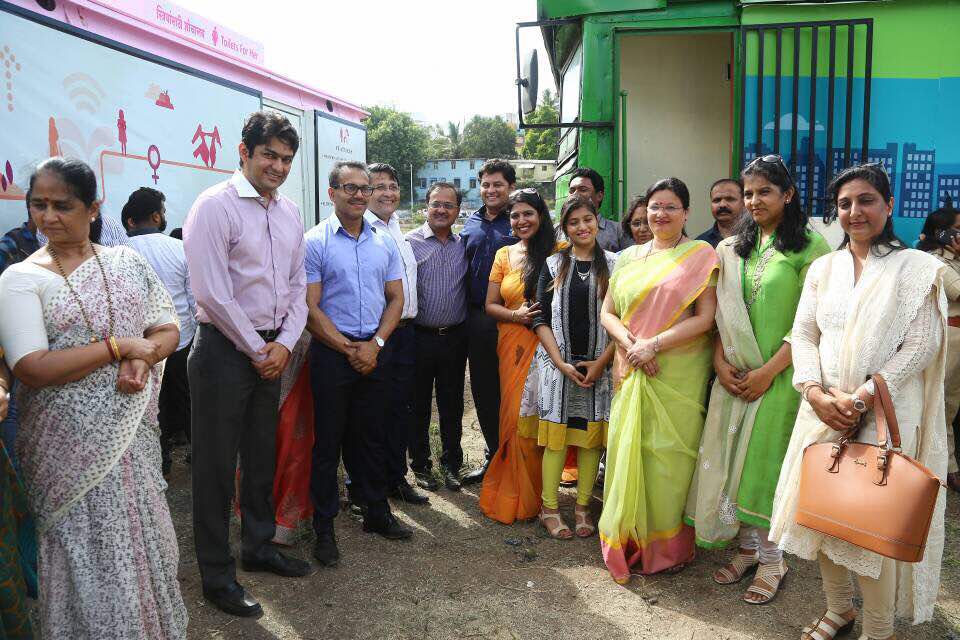 CREDAINational's tweet photo. President of @CredaiPunemetro along with @KunalKumarPMC and @parmar_darshana inaugurated the Mobile Sanitation Project. #CleanCityMovement https://t.co/8rd686ggW3