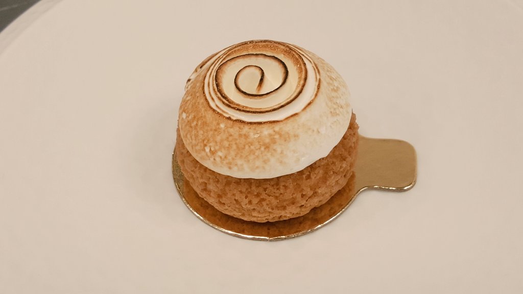 RestaurantHywelJones tweet media