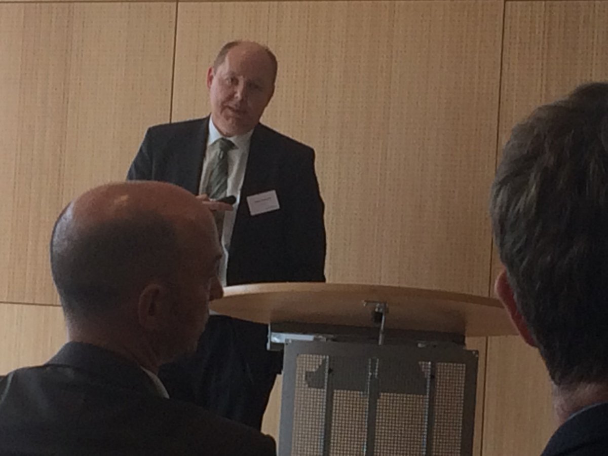 ITFORWORKeV's tweet image. Mit Informationsarchitektur werden Informations-Konsumenten zu -Produzenten, sagt Volker Scheidler von IT FOR Work.
#KonM40 @acoris_ag