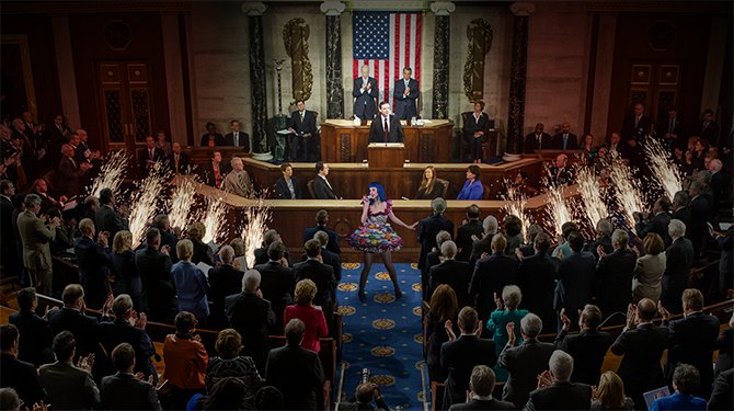 Groot spektakel bij de Comey Halftime Show - ‘Optreden Katy Perry politiek beladen’ speld.nl/?p=72661