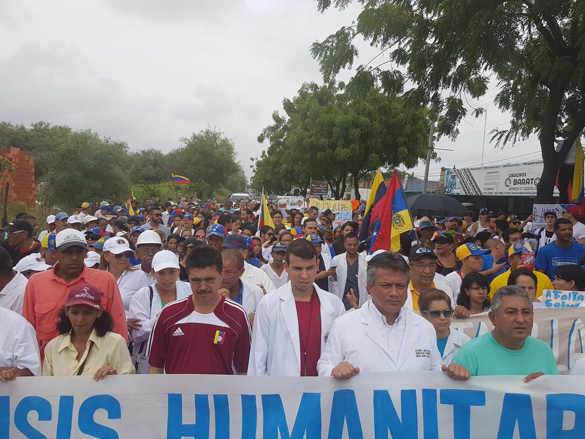 rubenlimas's tweet photo. #PuertoCabello salio a marchar por la Salud , Seguimos empeñados en la lucha por el bienestar de todos https://t.co/LxIfH87h3t