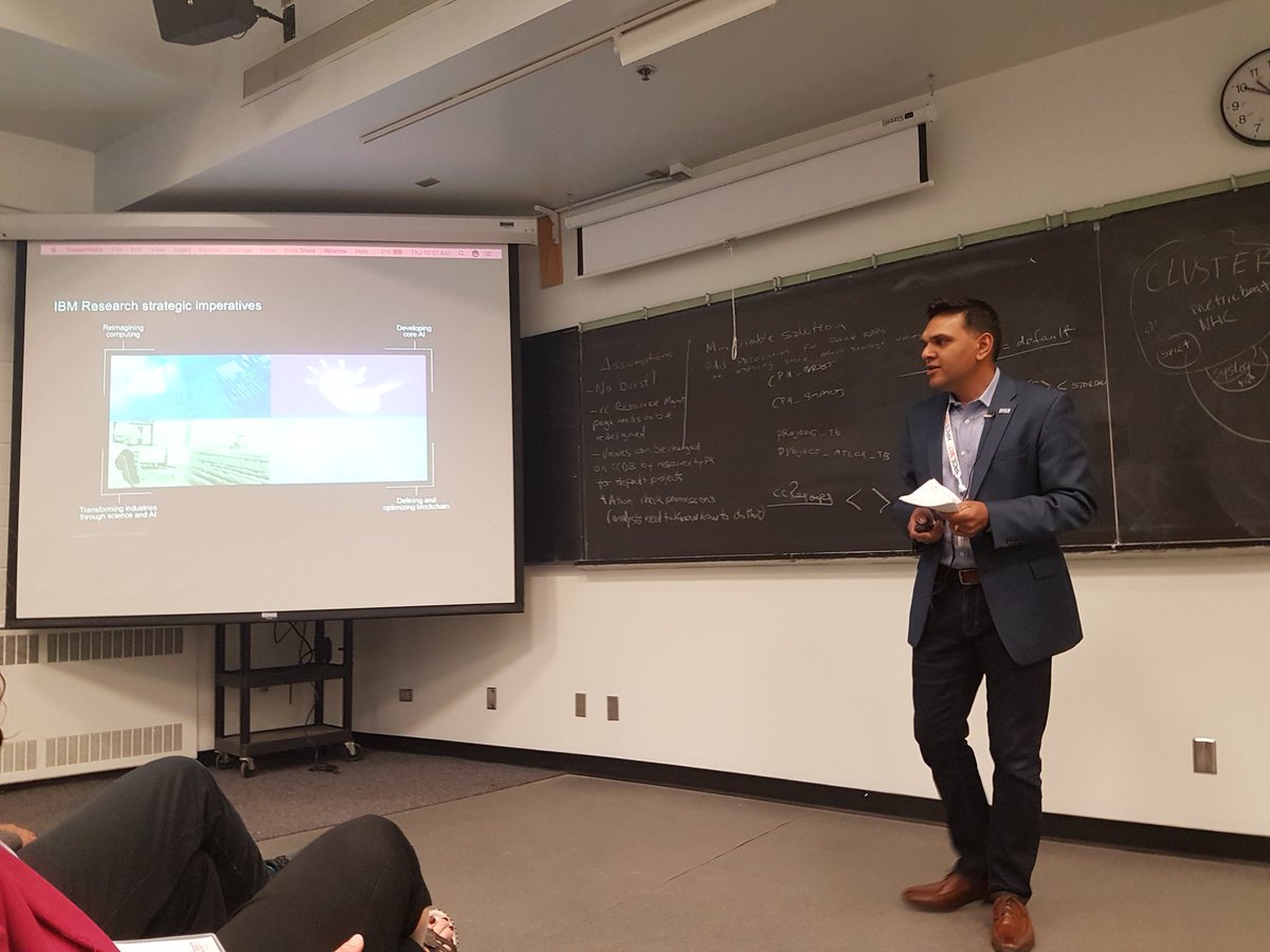 SOSCIP_Research's tweet photo. "AI is about enabling humans to do better" says @IBMCanada's Sanjeev Gill at Partnership Engagement #HPCSCan17 https://t.co/8qDEKZeNPt