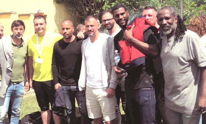 IsquesFC's tweet image. Un grand merci aux anciens du #RCLens pour leur venue à #Isques pour les 50 ans du club #Sikora @jimmyadjovi #Moreira #Thomert #Barul