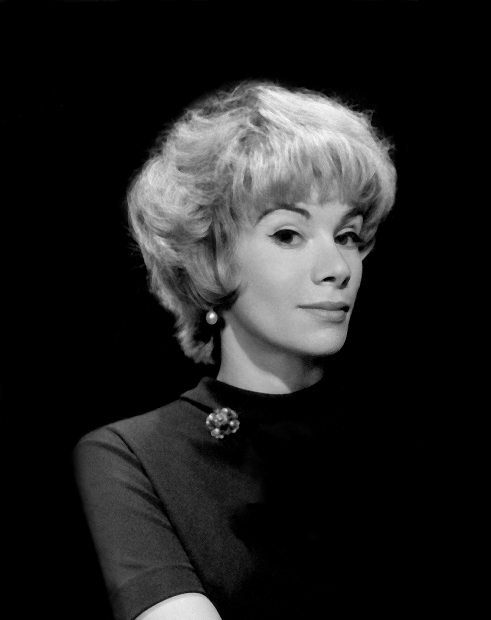 Happy Birthday to the late icon Joan Rivers! 
