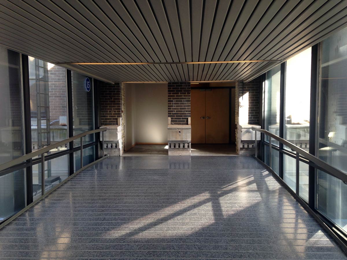 if you were gonna begin removing STP downtown skyways, that one, in the Lowertown historic district, would be an easy 1st move.