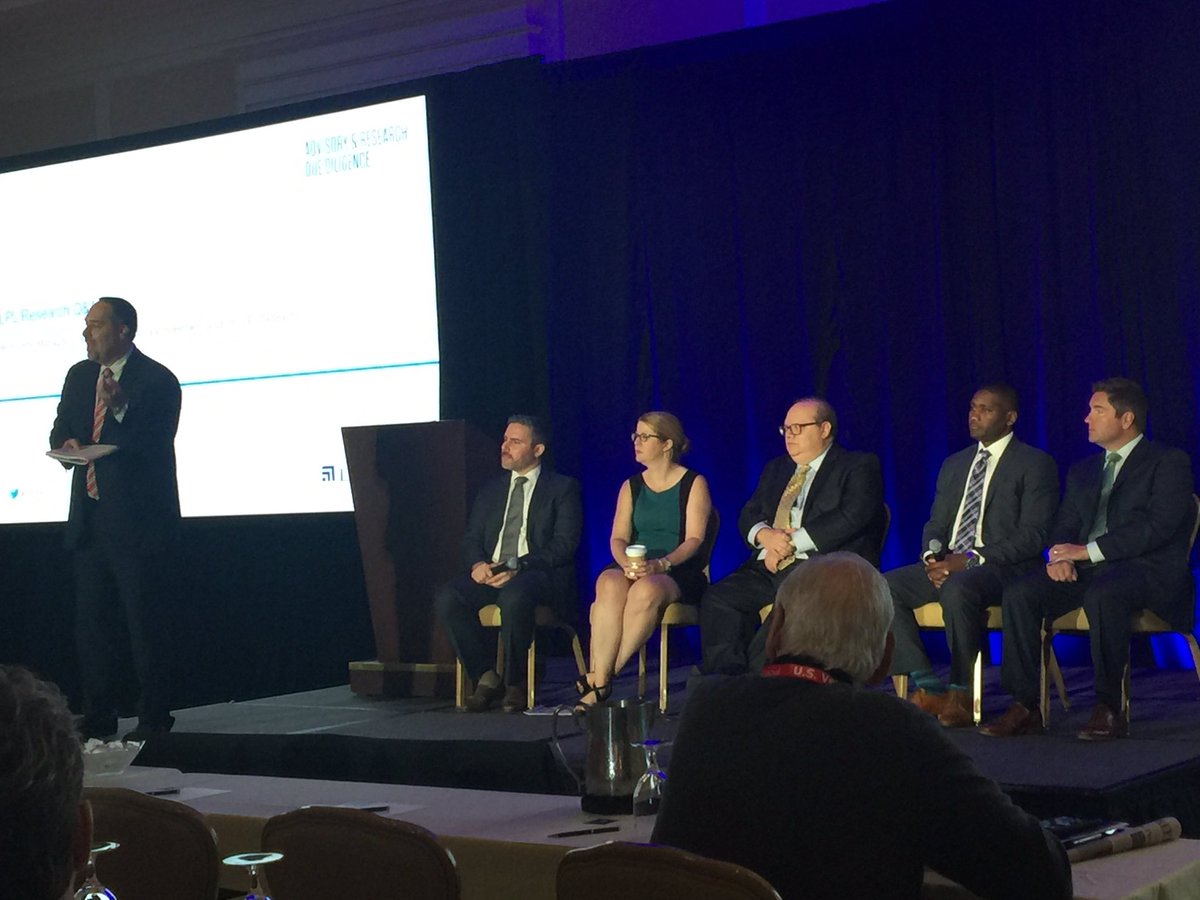 SarahCarlsonCFP's tweet photo. #lplardd #lpl We are the fiduciaries you want. We turned away Maddoff, one of the two that did. We have the talent! @_BurtWhite https://t.co/A1AMEUognW