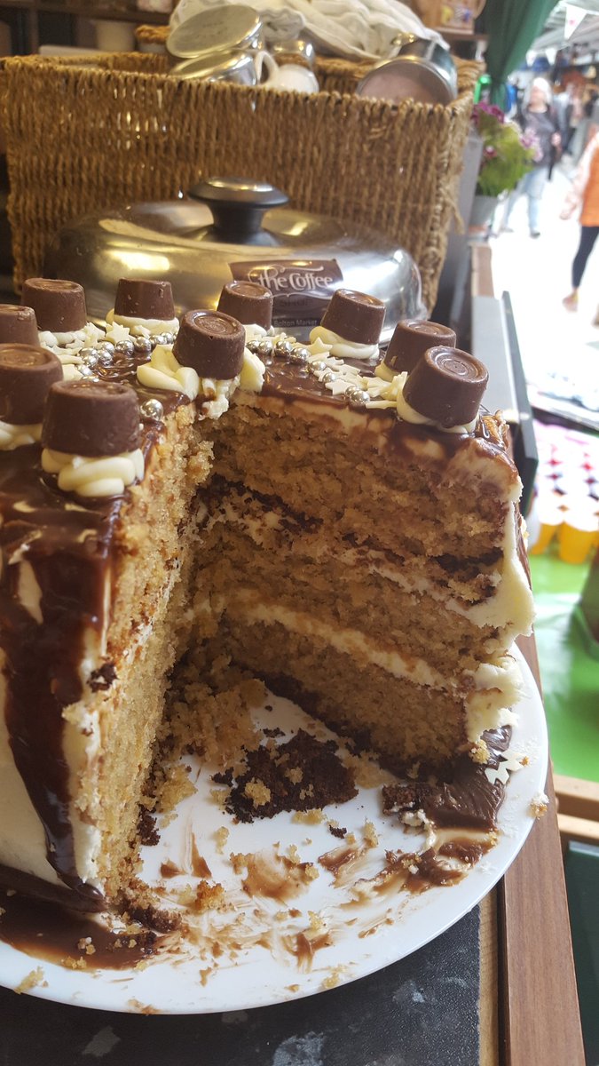 #popinforabrew #thecoffeeshop #homemadechocolatecake #boltonmarket #bolton #cake #coffee #enjoy