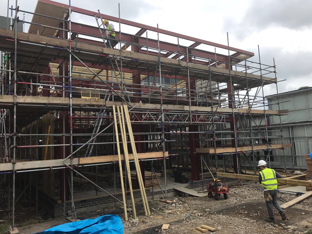 BECCONSTRUCTION's tweet image. Simon Langton - New Tong Centre - Great to see Roof and Wall timbers being installed @WoodleyColesLLP @BDBDesignLLP