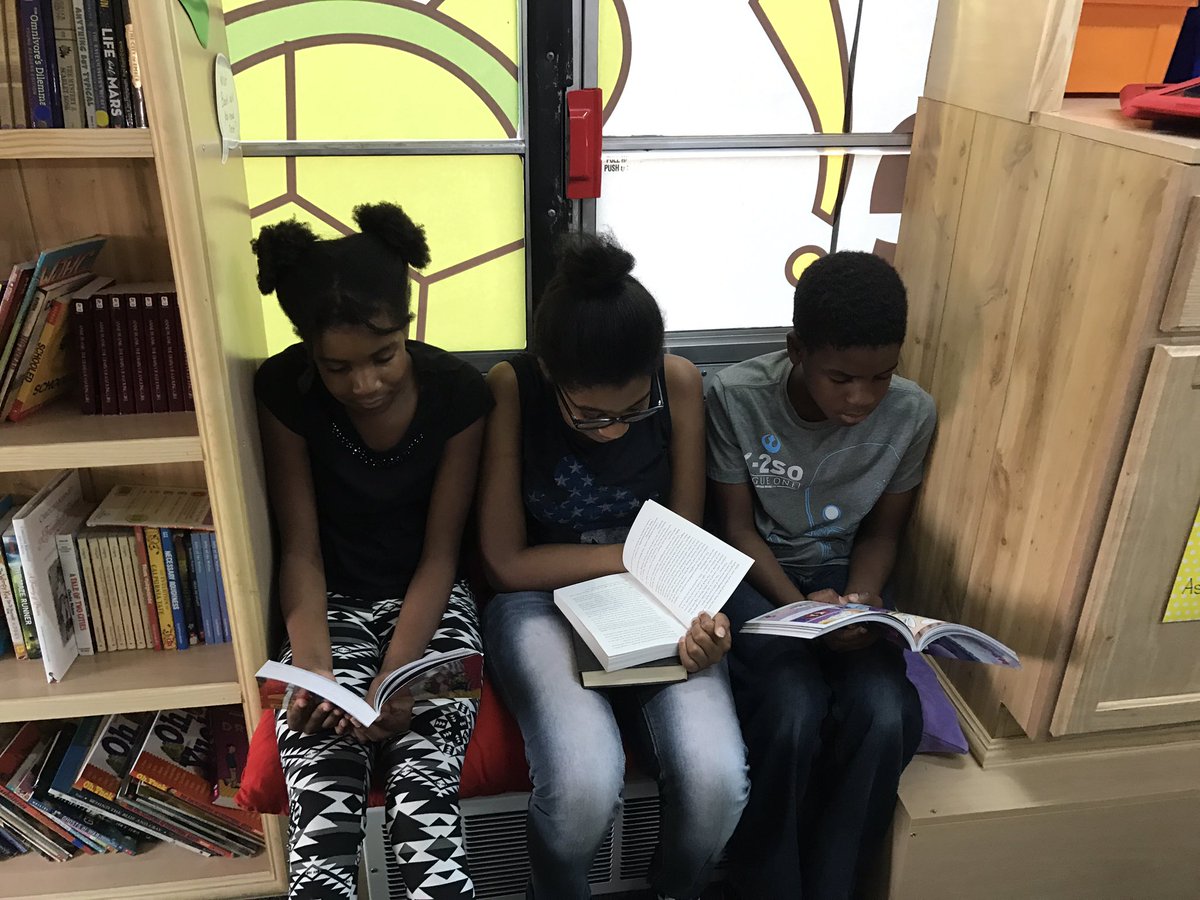 ms_dewalt's tweet photo. @BMESBulldogs are having a reading party! Come join us! #MISD #ReadingOnTheGo https://t.co/glEh2Khcre