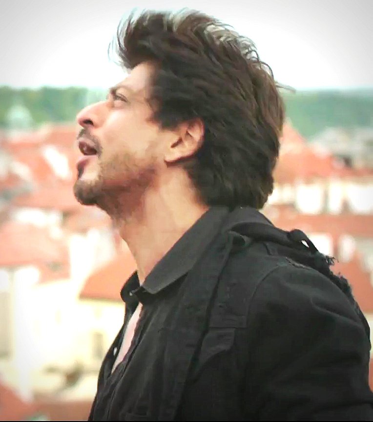 SRKUniverseKA's tweet photo. Perfect Acting! #ShahRukhKhan #JHMS #AnushkaSharma @iamsrk #ImtiazAli @RedChilliesEnt @AnushkaSharma #PSLVC38 #FridayFeeling #TubelightDay https://t.co/GVxqlQ5DKG