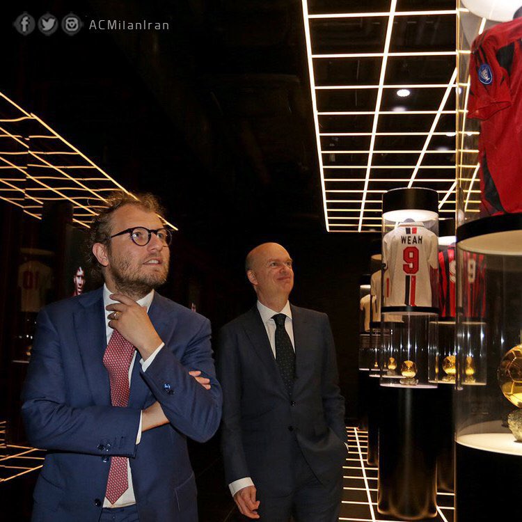 Photos of the visit of Italy's Minister of Sport, Luca Lotti, to Casa Milan.