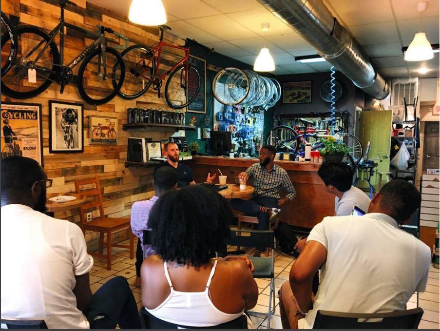 BMXlifeProgram's tweet image. Joby n Kyle hangin w #kayuhcrew discussing #nonprofitprograms #kayuhcrew Speaker Series. @1000_strong @originalodaat #bmx @KayuhBicycles