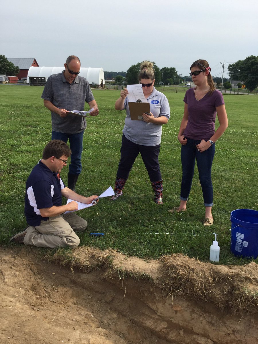 JenPhelps9's tweet photo. Delaware CASE NRE Activity 2.1.6 Land Classes - Soil Pit @case4learning #WetnWildNRE #DelawareNRE https://t.co/KTARTlnXBQ