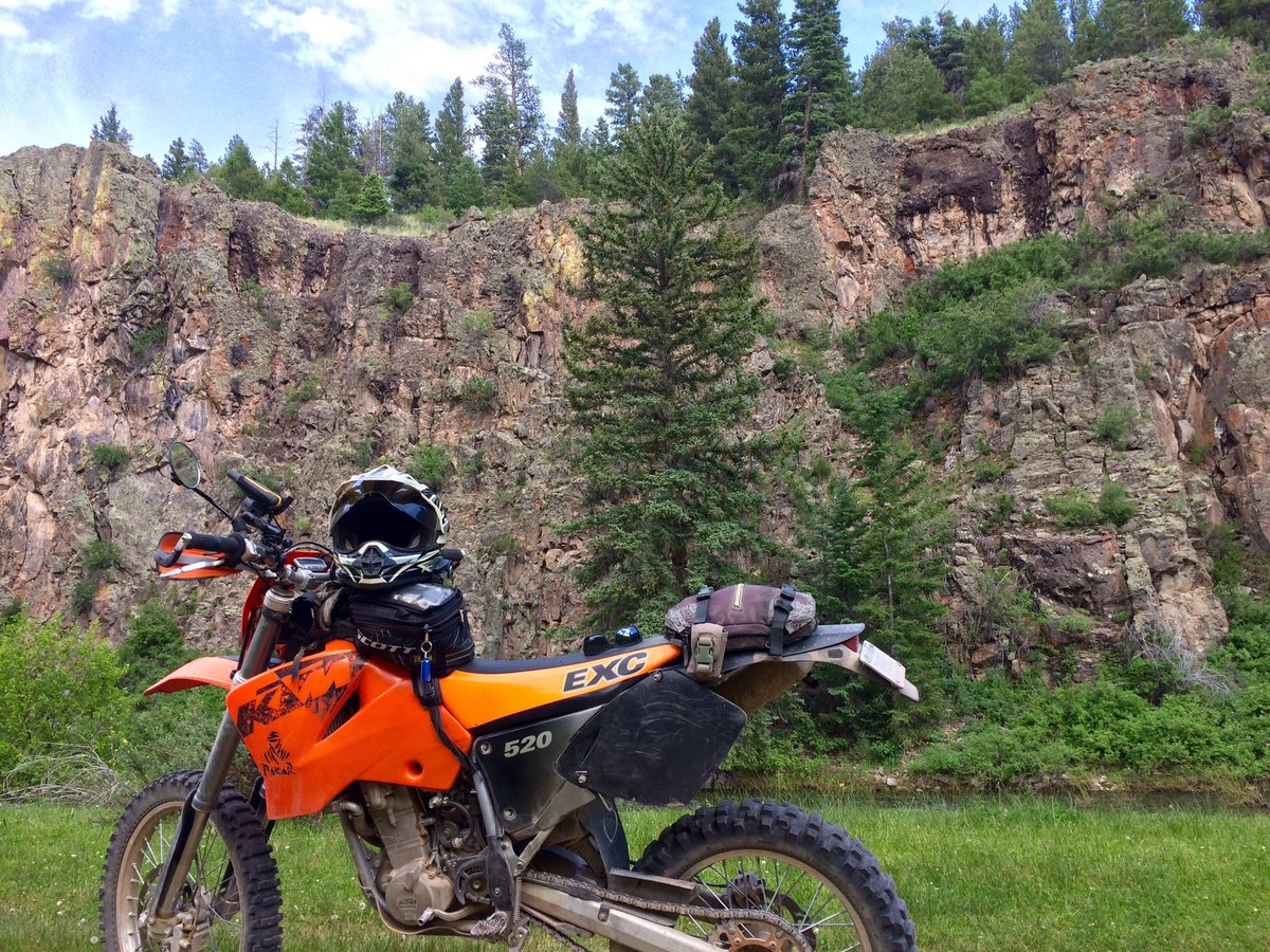 DirtyDog650's tweet photo. Day 6 of #NMBDR: Last stretch Cuba to CO. Wildfire detour, lost, then success! https://t.co/DUxFWcLtrT