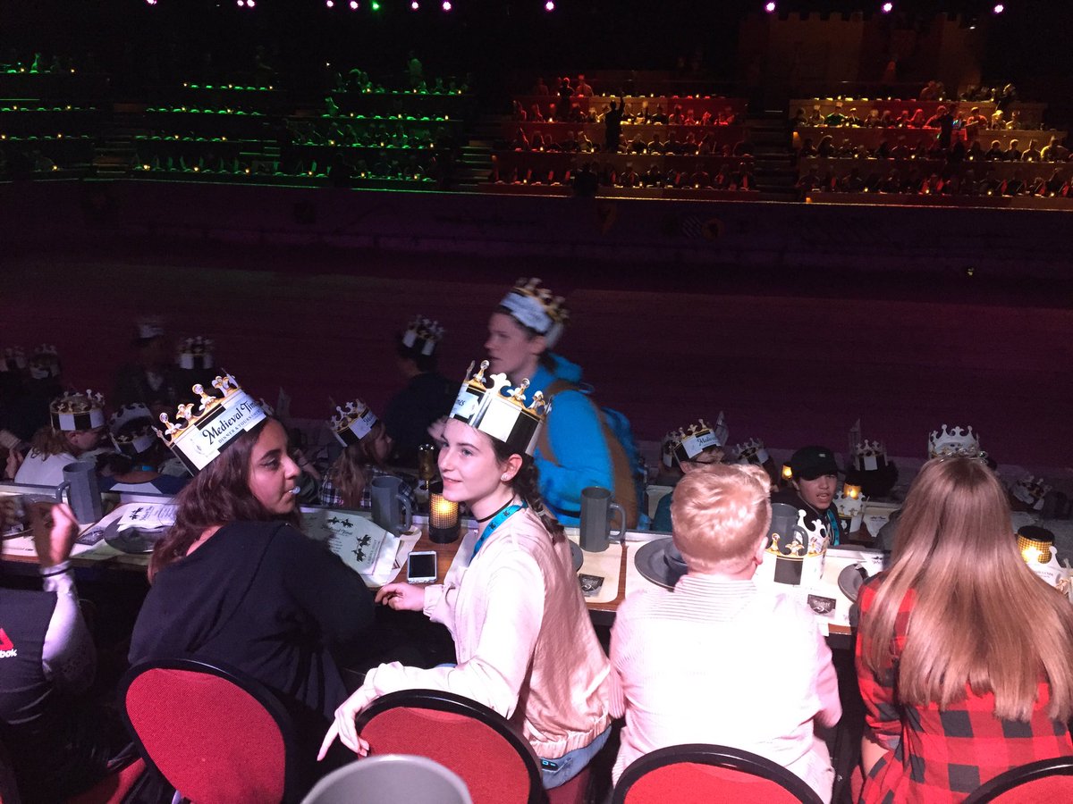 mmortimer4's tweet photo. Perfect way to end the day thanks #MedievalTimesTO @TorontoCastle @johngaltps @amandamyer79 @MsLCarrie @ugdsb https://t.co/IVypwzwPGO