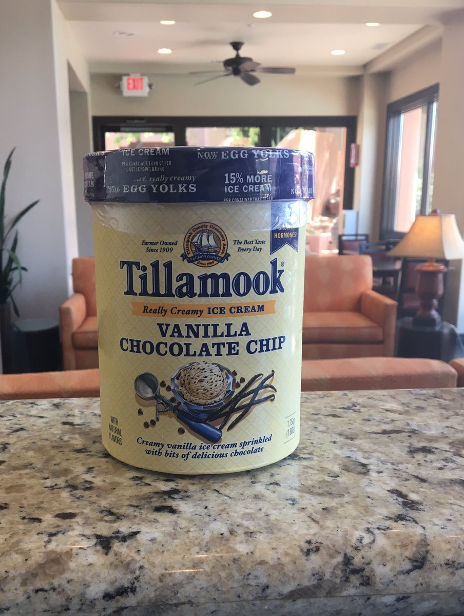 DavidRamosedona's tweet photo. HUGE THANKS to Ana Silverlight and Jenn Keller,Going the extra mile for some new Club members, putting a surprise GL of icecream in room!!TY https://t.co/huIoV0mICR