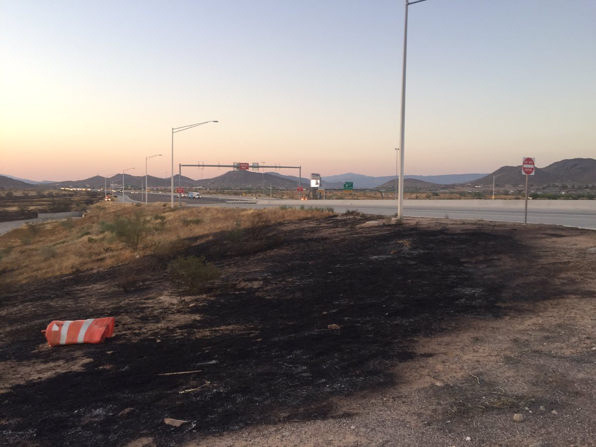 Joe_Bartels's tweet photo. NOW: ground look at the blackened landscape left behind by the fast-moving #303fire at I-17 &amp; Dove Valley Road. @abc15 @PHXFire https://t.co/ZYaopq6Ne6