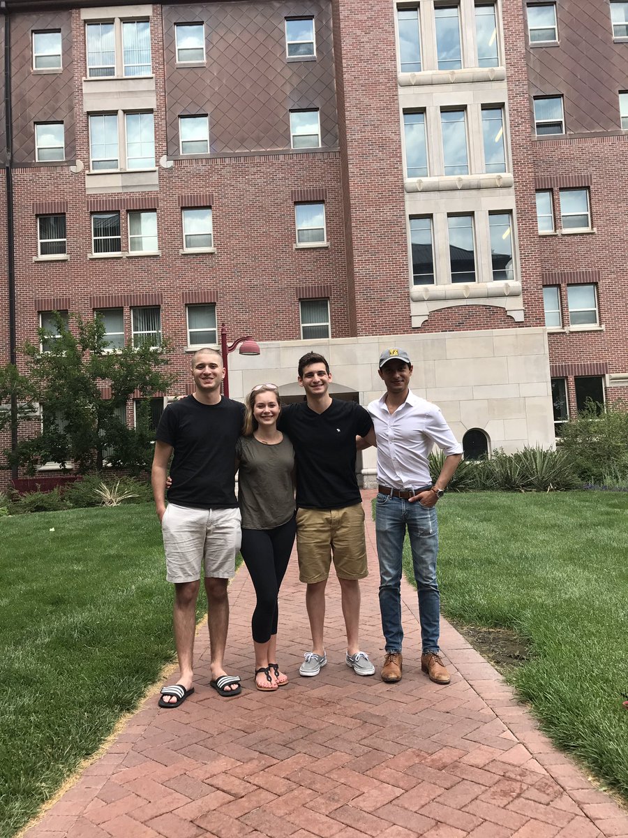 SuffolkSGA's tweet photo. Your SGA e-board is at the NACA Student Government West conference getting new ideas to better our organization! #YourSGA #NACASGW17 https://t.co/AxCo57gkmJ