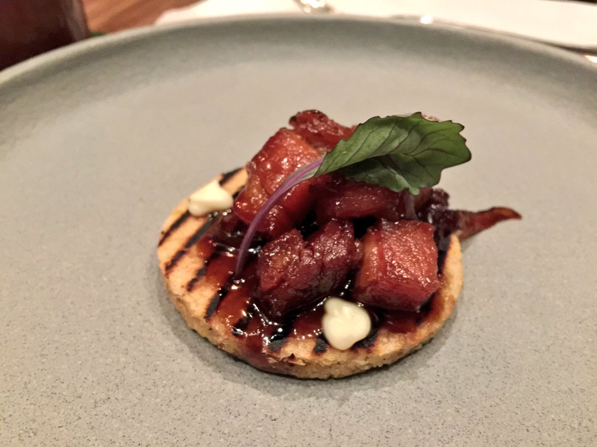 Solano's tweet photo. Encantadora sesión de #CenandoEnLocal con @LocalByRausch. Sabores locales con impecable presentación. Gracias @jorgerausch x la invitación https://t.co/VIZeVu0elv