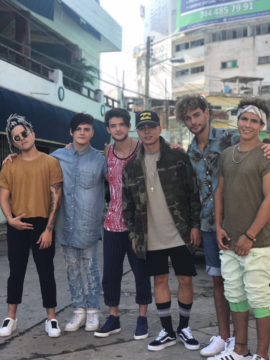 #SpoilerAlert @urbandfive y <a href="/REYKON/">REYKON</a> les están preparando una gran sorpresa! #TeQuieroMás 😱