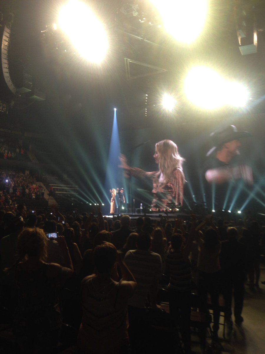 Thanks <a href="/PietroTD/">pietroborracci_td</a> and <a href="/Jbrundia/">Jessica Brundia (she/hers)</a> for a great night!!! Seats were so good, I actually touched her!!!!