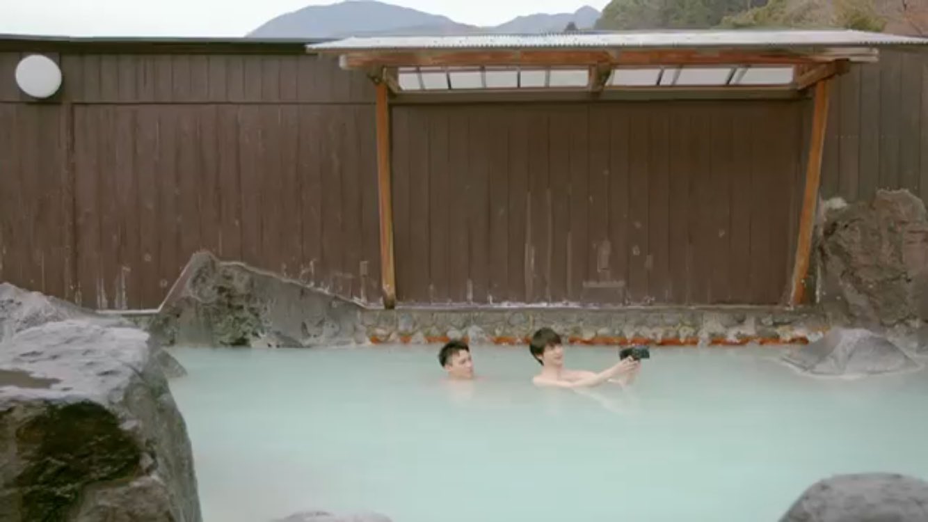 中学生男子　風呂 