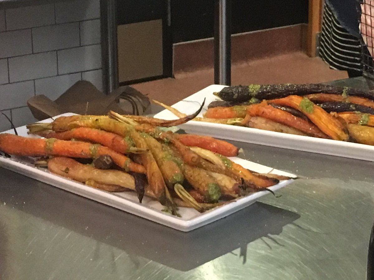 AdventureCkr's tweet photo. Thanks @GiveSafe for a Delicious and eye opening dinner @pike_place #AtriumKitchen great cooking Michael! https://t.co/bh2MaRo8M6