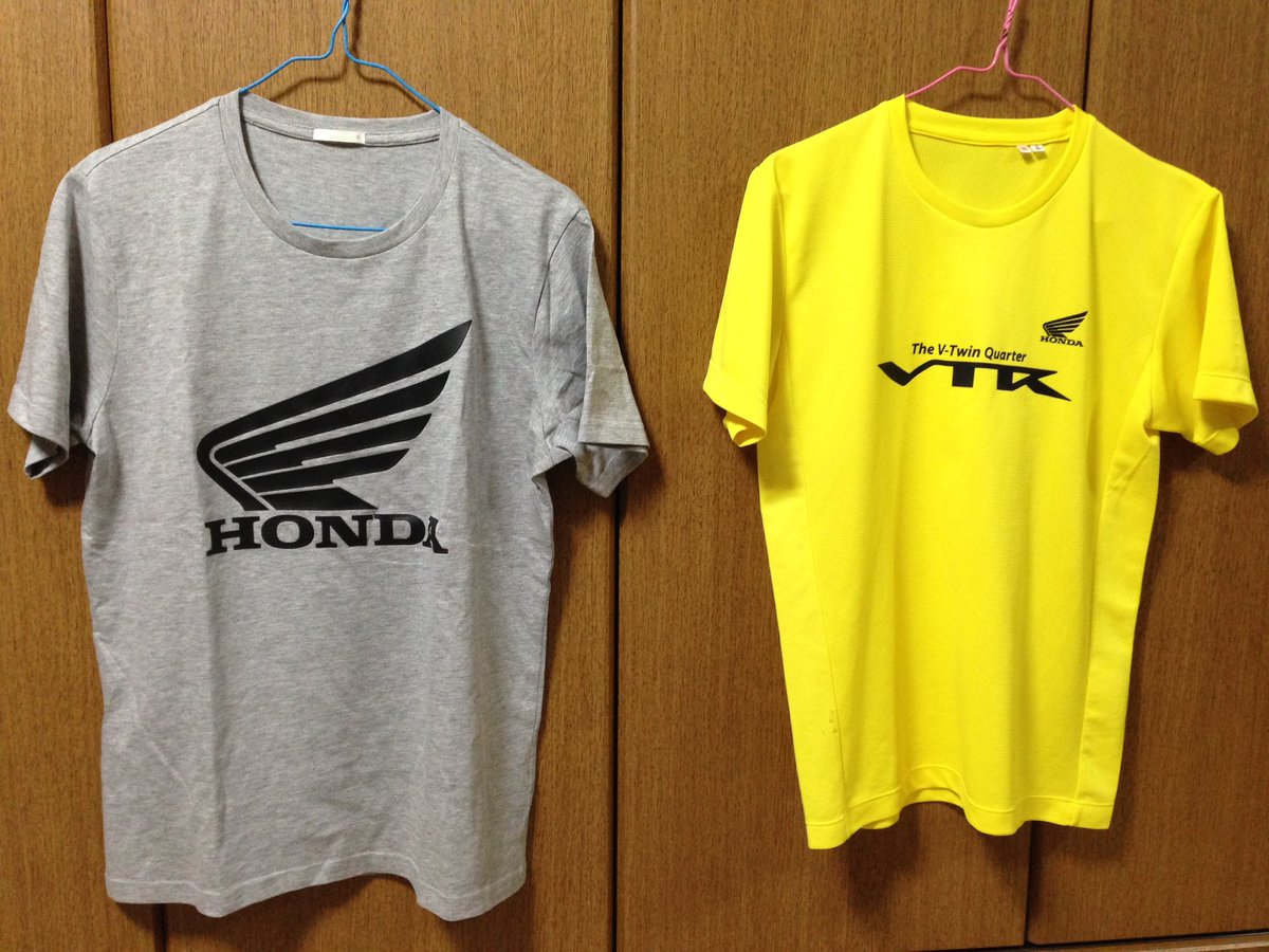 Rider T L 10 12 15山口県 おとといguのホンダtシャツ買った 4年くらい前のuniqlo Hondaコラボのvtr Tシャツと