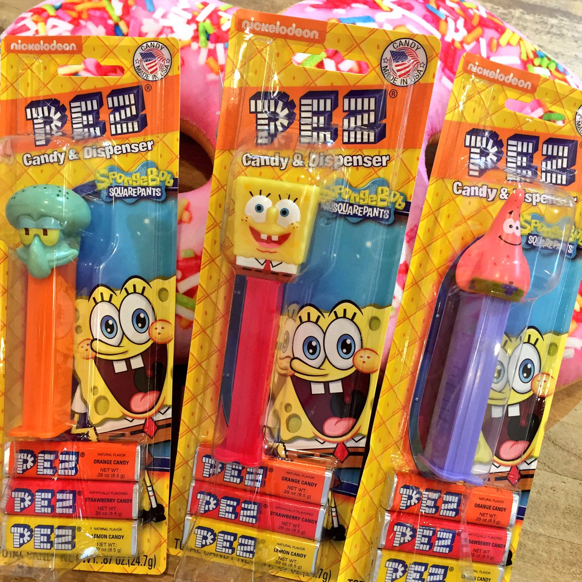 サンキューマート大阪アメリカ村店 Twitterissa 商品紹介 お菓子コーナー 大人気のpezに新しくスポンジボブ マペッツが仲間入り どれも可愛いですよ 是非店頭でチェックしてみて下さい もちろん全品390円 いいねと思ったらrt 39お菓子 Pez