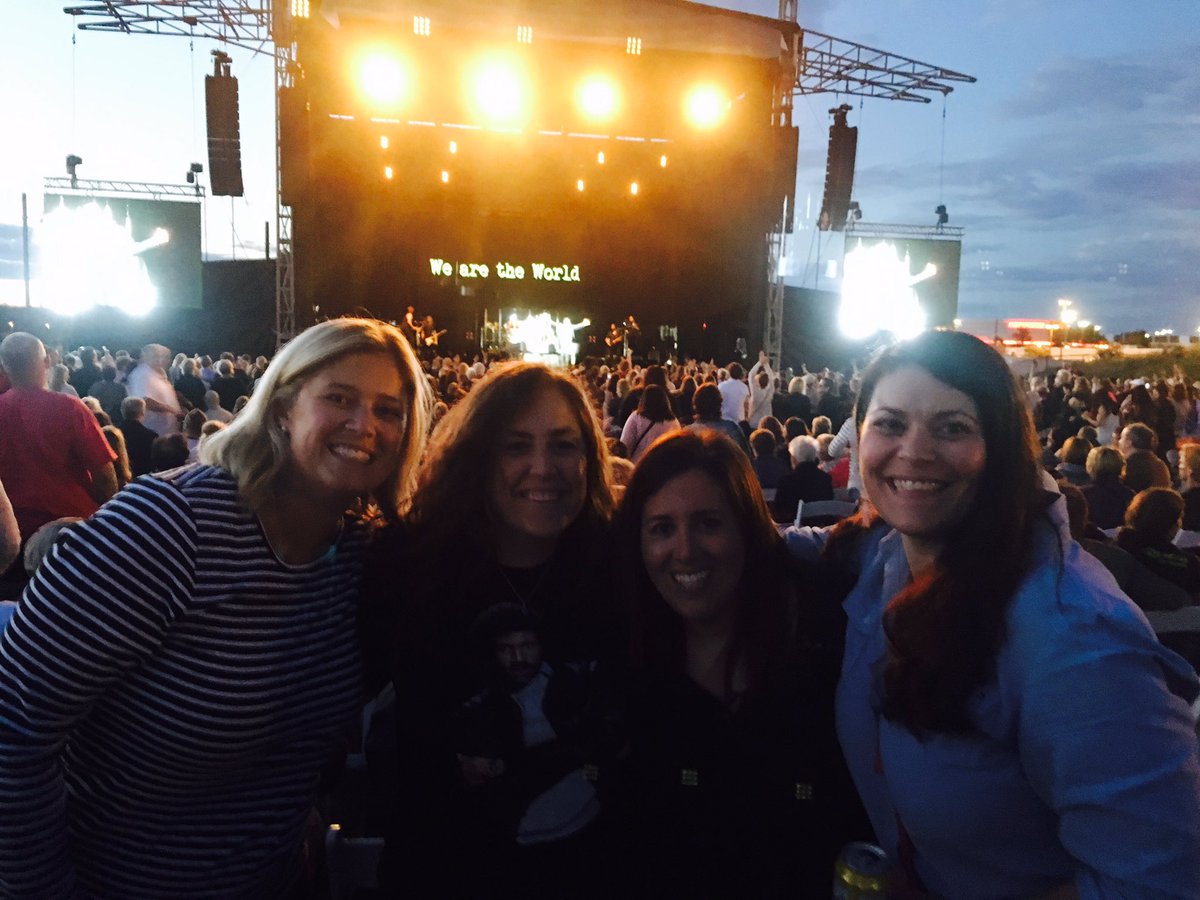 Thanks for a fun night! <a href="/LionelRichie/">Lionel Richie</a>