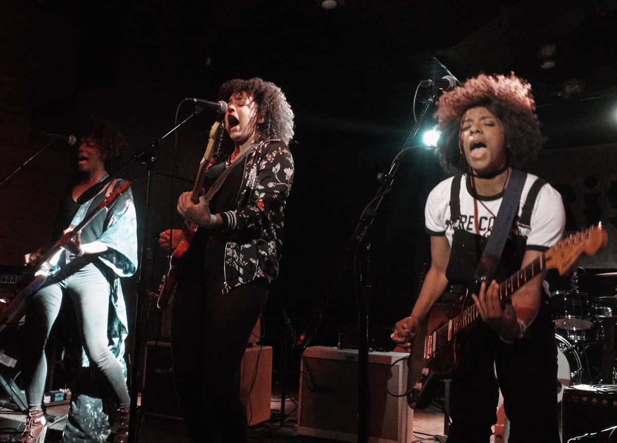 RegularRobert's tweet image. The New Respects blew up the Parish in Austin opening for ZZ Ward!  @thenewrespects @ZZWard @ParishATX #thenewrespects #zzward