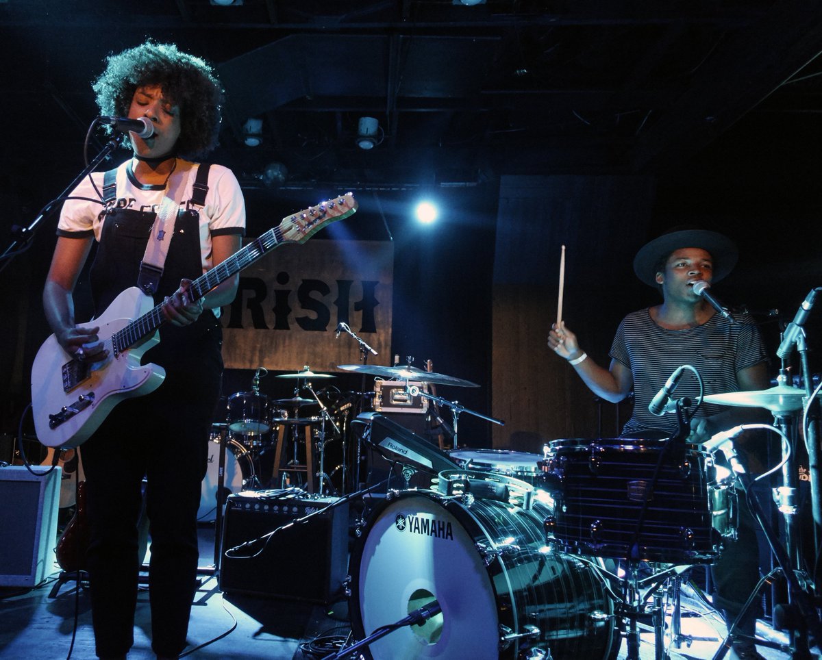 RegularRobert's tweet image. The New Respects blew up the Parish in Austin opening for ZZ Ward!  @thenewrespects @ZZWard @ParishATX #thenewrespects #zzward