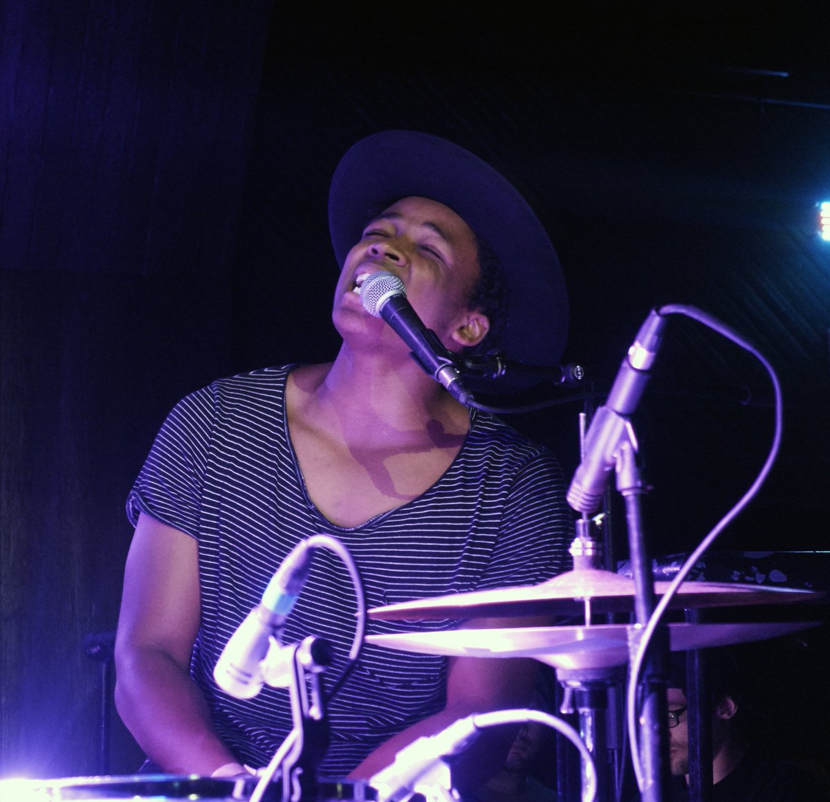 RegularRobert's tweet image. The New Respects opening for ZZ Ward at The Parish in Austin.  @thenewrespects @ZZWard @ParishATX #thenewrespects #zzward