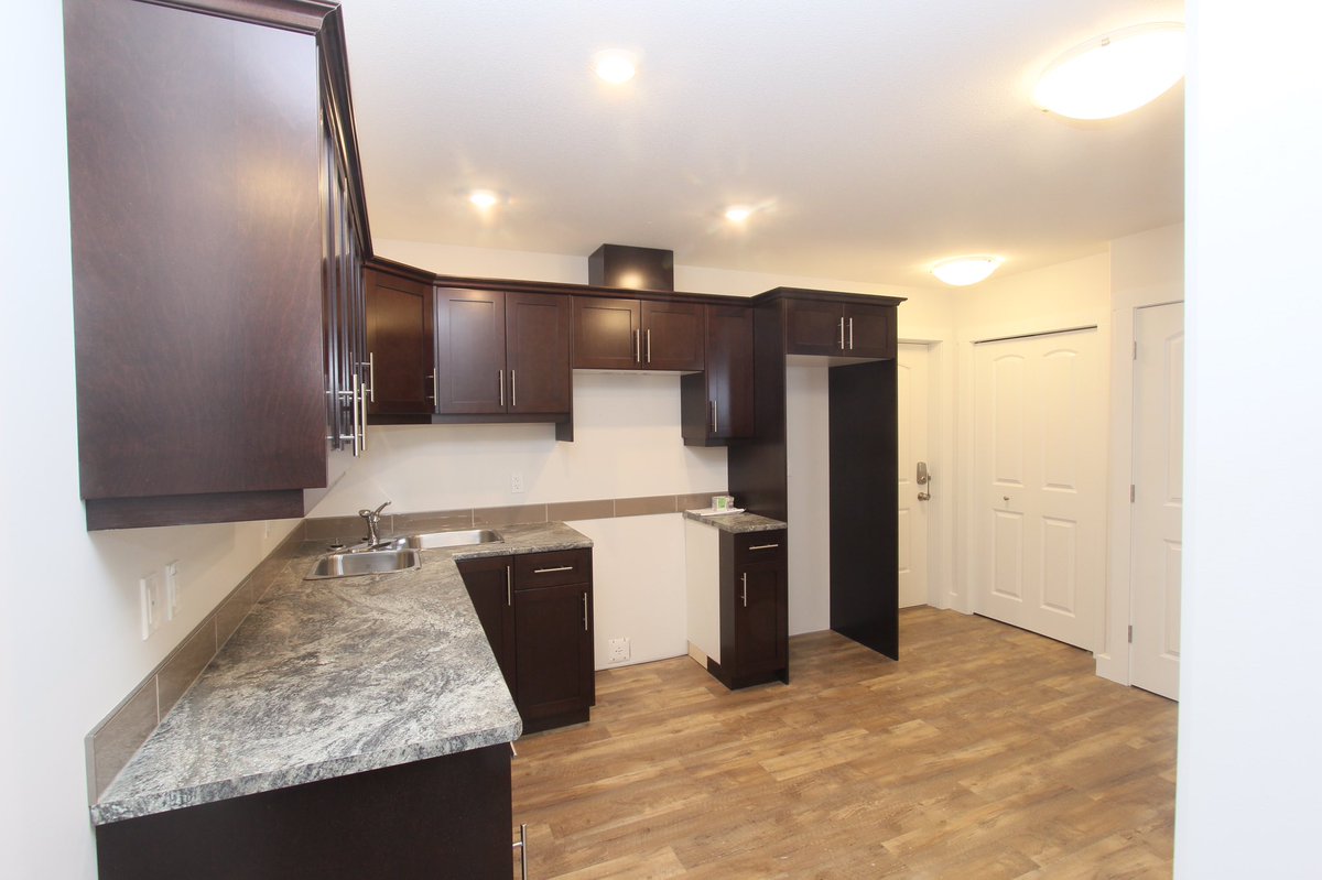 At River's Crossing our basement suites are more than an after thought. To learn more call 1-800-955-1205.