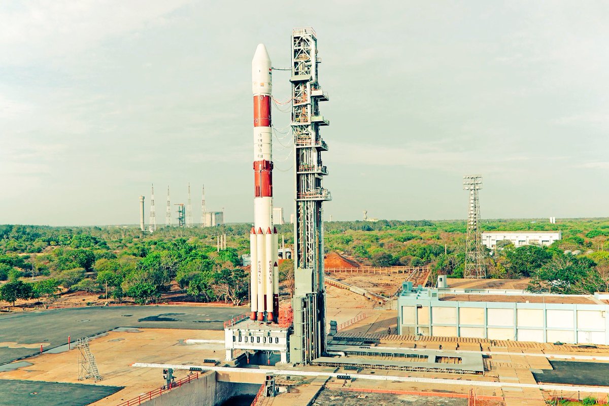 IYC's tweet image. Congratulations Team #ISRO
for successful launch of #PSLVC38 / #CARTOSAT-2 satellite from Sriharikota @isro launched 31 satellites at a time