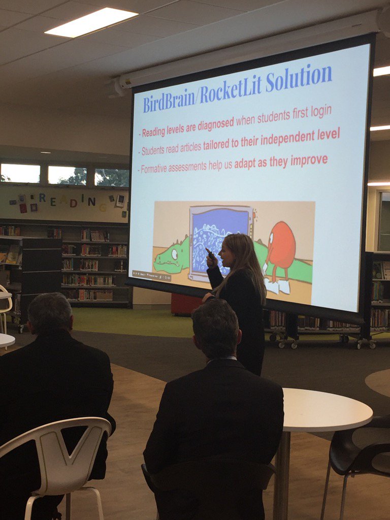 jostella19's tweet photo. @dichronos telling us how she differentiates reading in science using Bird Brain #authlearnIngTM https://t.co/KkNbKQk2iX