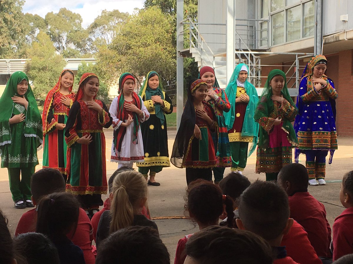 Chris Haberecht (@chrishabchris) on Twitter photo Celebrating #Refugeeweek inclusivity, success, aspiration <a href="/GuildfordPublic/">Guildford PS</a> all are 'Welcome' Celebrating #Refugeeweek inclusivity, success, aspiration <a href="/GuildfordPublic/">Guildford PS</a> all are 'Welcome'