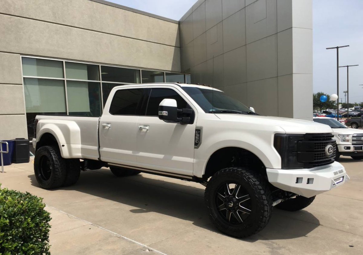 randall_reed's tweet photo. Check out this RAD-Ride!
https://t.co/sVSxPyEyES 
#Dallas #Garland #Texas #TexasTrucks #Ford #F350 #BeastMode #PrestigeFord #RADRides https://t.co/zU7L2kRa3I