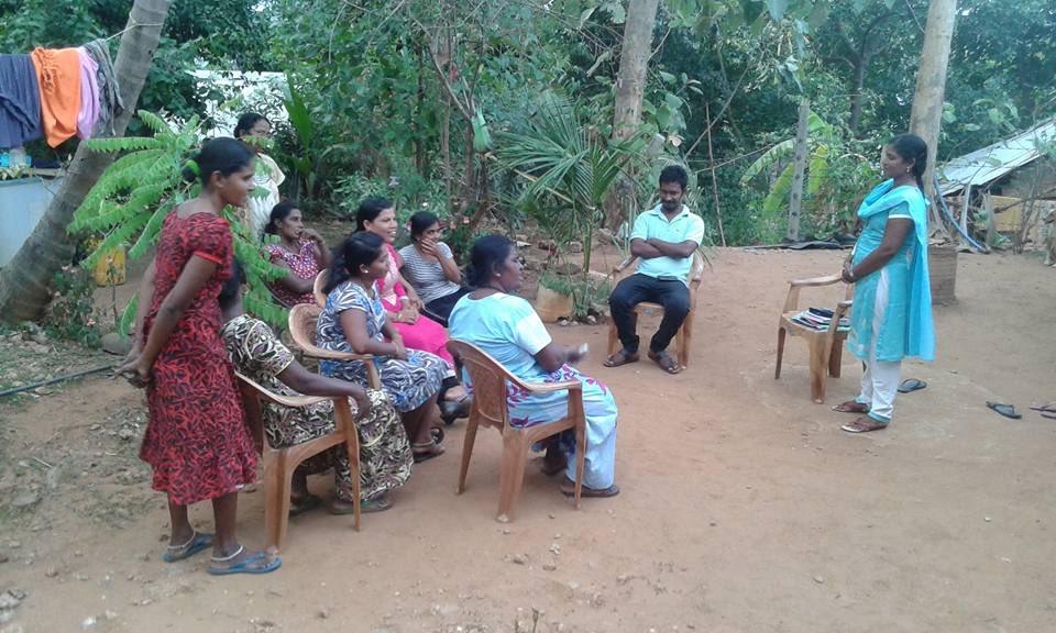 garikaalan's tweet photo. #NewConstitutionLK:#AFRIEL commenced grass root campaign in #Trinco explaining need for new constitution &amp; solution for ethnic conflict https://t.co/cvCCEhfBqx