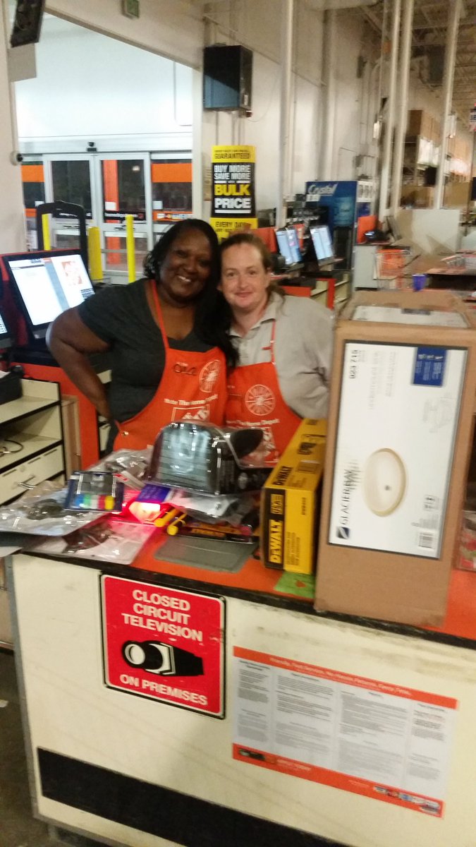 harrismasm's tweet photo. Great recovery of $547.72 by Kimmy and Ora @strachan_e @msikes22hd @Sean_D306 https://t.co/7hBQClCPHA