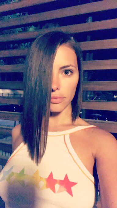 Summertime hair! ? https://t.co/FLPbBj9lRj