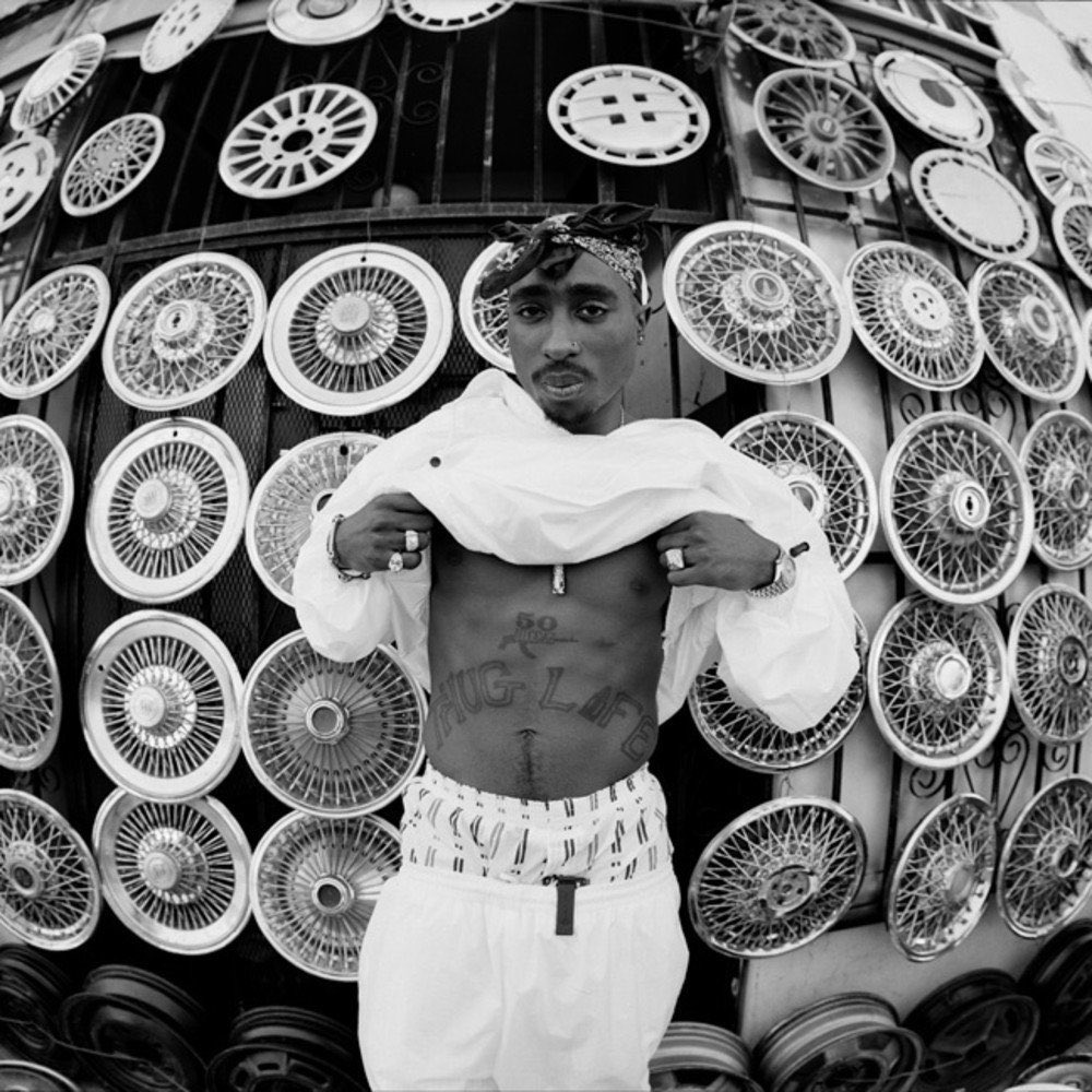 Tupac Shakur tweet media