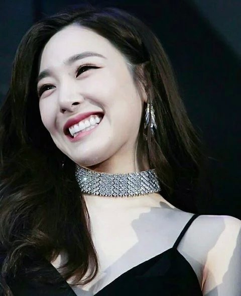 oddbxi's tweet photo. Snsd mah udh the best elah. Ingin atuh pacaran sama yg ini mah :( https://t.co/NziC8tqmAP