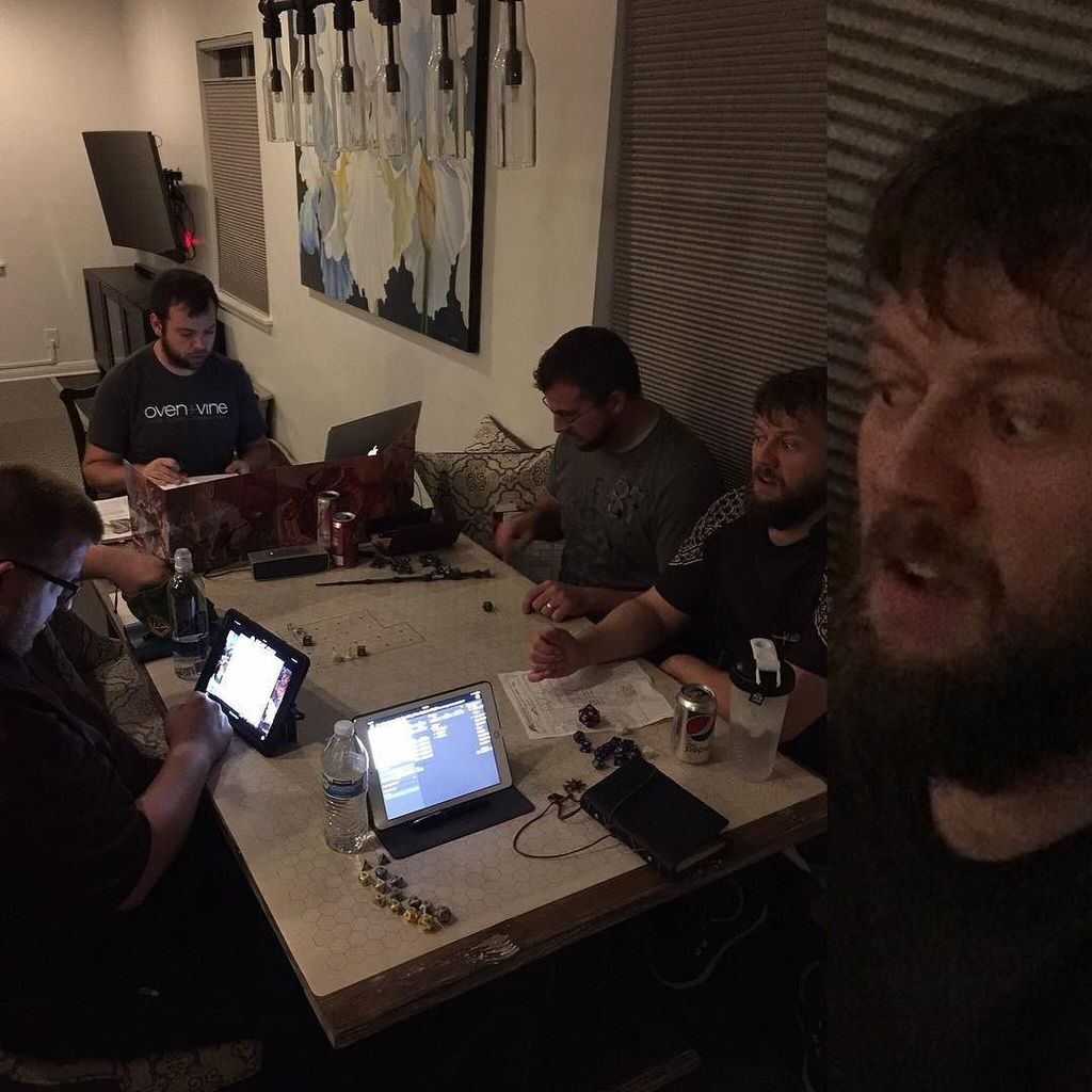 DynamicGorilla's tweet photo. Tuesday Night D&amp;D with the crew!
.
.
.
.
.
#DungeonsAndDragons #dnd #DynamicGorilla #DyGo #dnd5e https://t.co/NoAtylgUNo https://t.co/f8crJ4R5jD