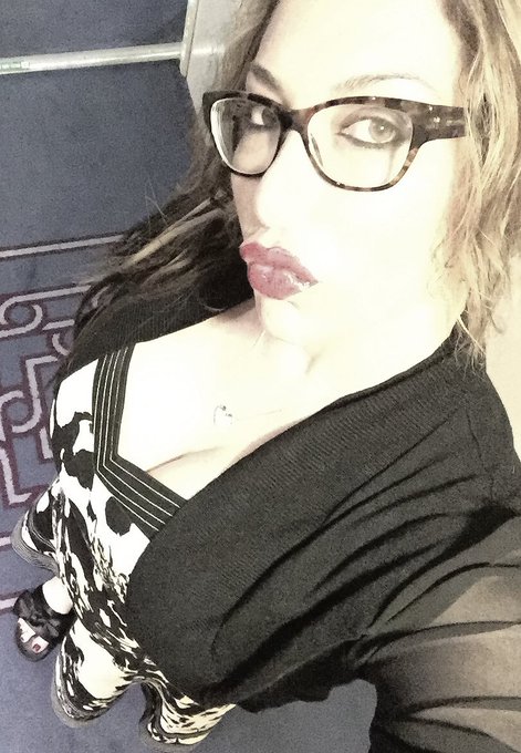 #clubsavannahjane #bigboobs #Glasses #TittyTuesday #dsl #juicylips https://t.co/fRv1mP8js9<a href="/tag/clubsavannahjane"class="tags">#clubsavannahjane</a><a href="/tag/bigboobs"class="tags">#bigboobs</a><a href="/tag/glasses"class="tags">#Glasses</a><a href="/tag/tittytuesday"class="tags">#TittyTuesday</a><a href="/tag/dsl"class="tags"><span>#dsl</span></a><a href="/tag/juicylips"class="tags"><span>#juicylips</span></a>